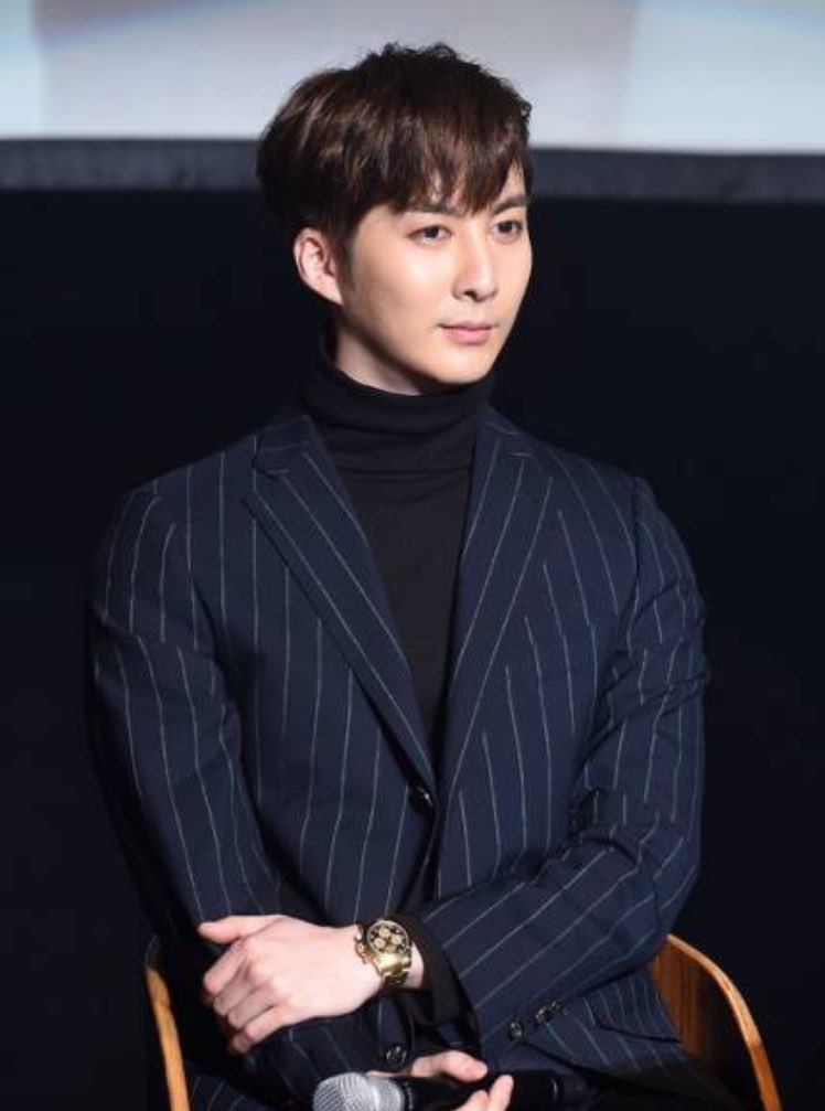 SS301キムヒョンジュン入隊!チケット代行はコリアチケットランド